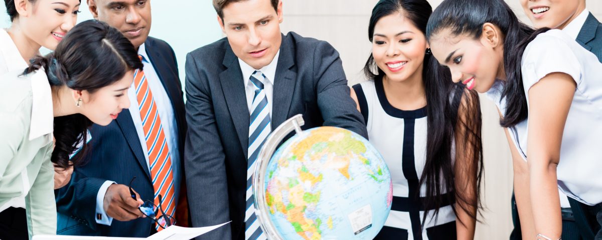 Zespół dyskutuje nad poszerzeniem rynku zbytu